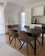 Laden Sie das Bild in den Galerie-Viewer, Kick Esszimmerstuhl Jorn - Creme