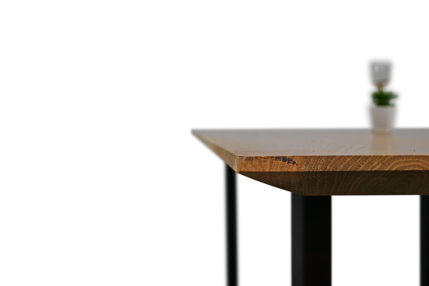 Esstisch Eiche Massivholz mit Schweizer Kante