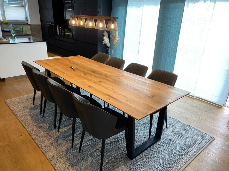 Wie pflege ich einen Holztisch?