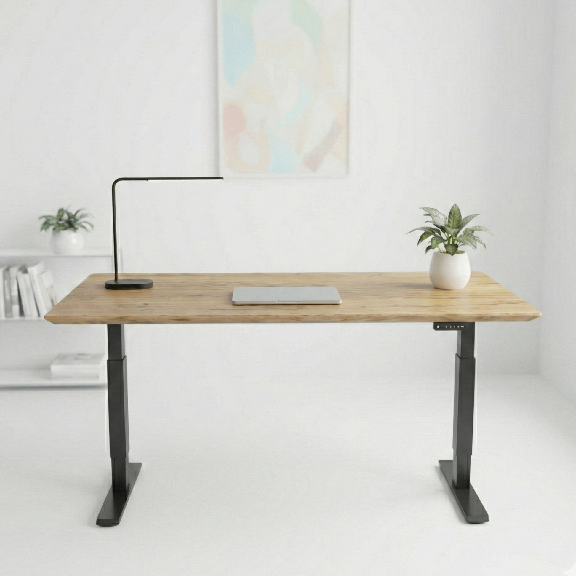 Elektrisch höhenverstellbarer Schreibtisch