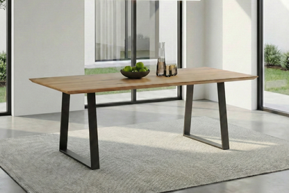 Esstisch Eiche Massivholz mit Schweizer Kante